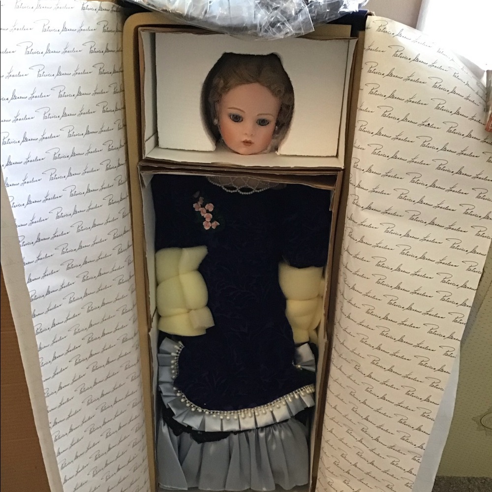 Porcelain vintage dolls